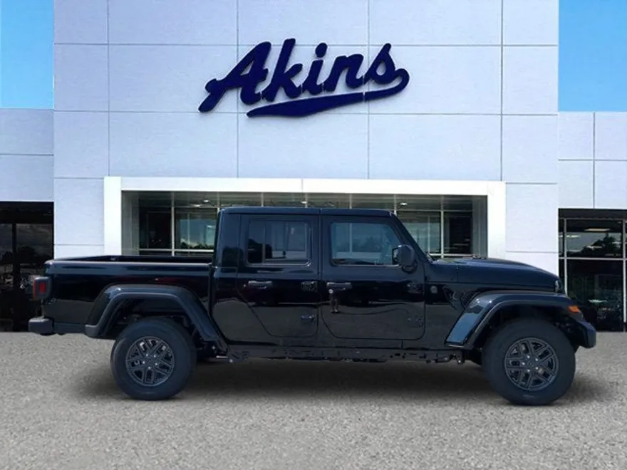 2025 Jeep Gladiator Sport S photo 1