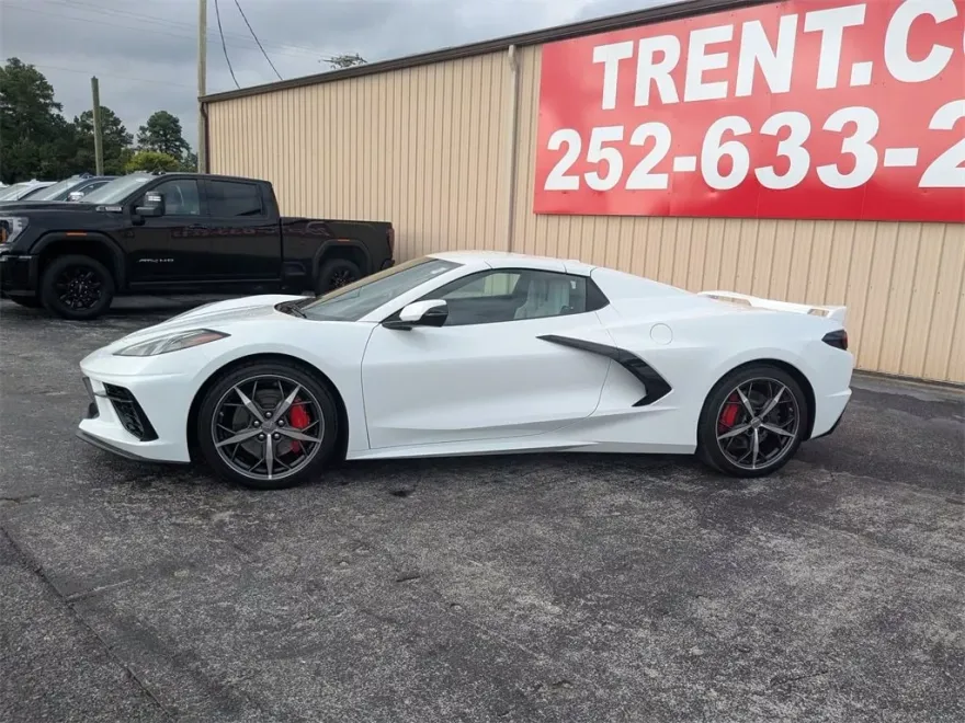 2023 Chevrolet Corvette Stingray 1LT Convertible photo 1