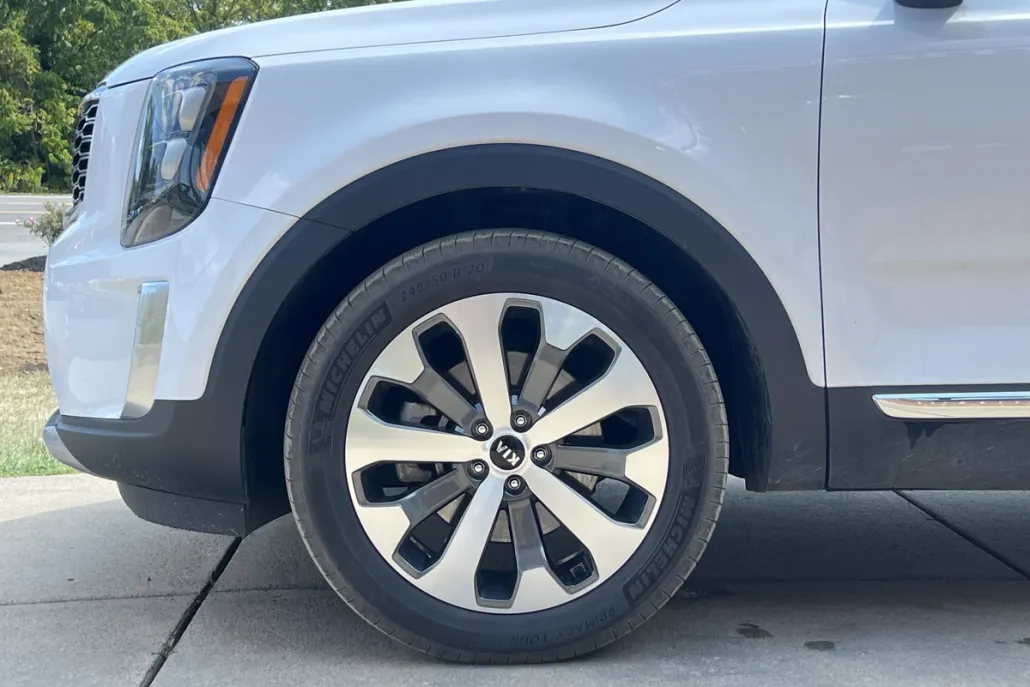 2021 Kia Telluride EX photo 1