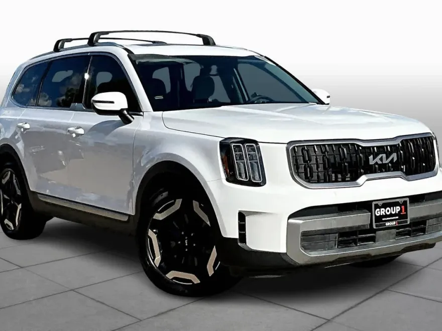 2023 Kia Telluride EX photo 1