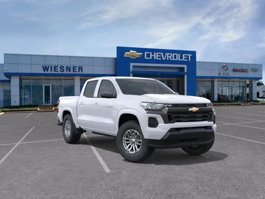 2025 Chevrolet Colorado Work Truck LT photo 1