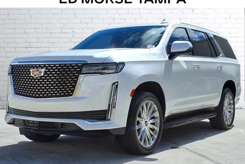 2024 Cadillac Escalade Premium Luxury photo 1