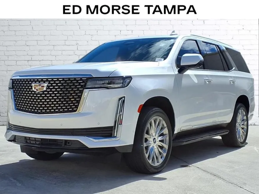 2024 Cadillac Escalade Premium Luxury photo 1