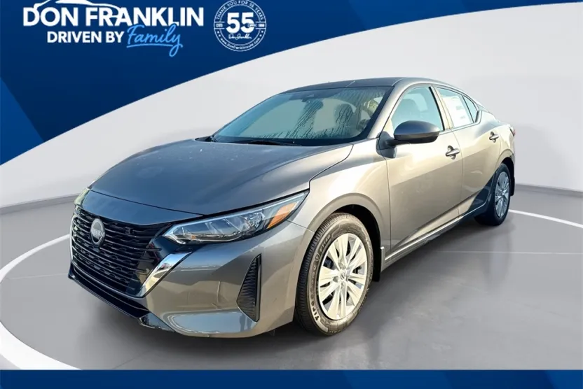 2025 Nissan Sentra S photo 1