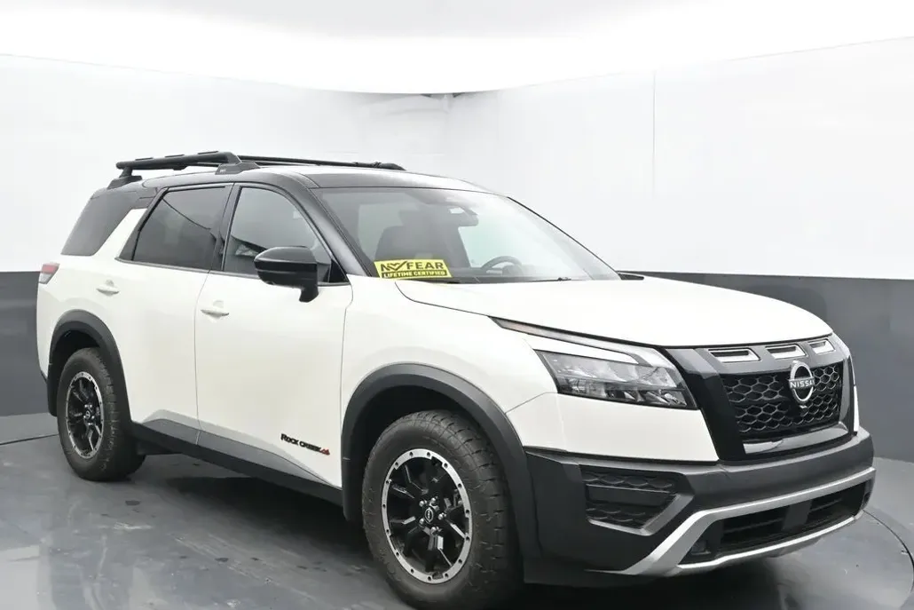 2023 Nissan Pathfinder Rock Creek photo 1