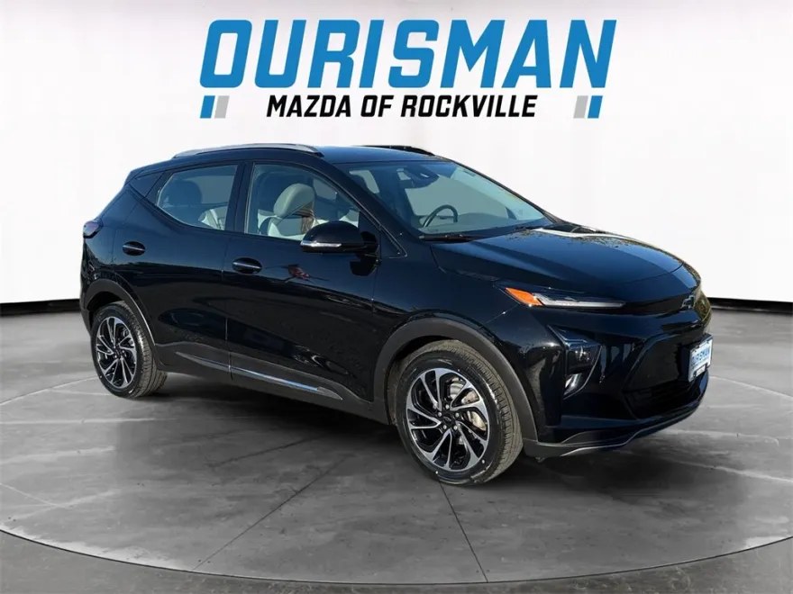 2023 Chevrolet Bolt EUV Premier photo 1