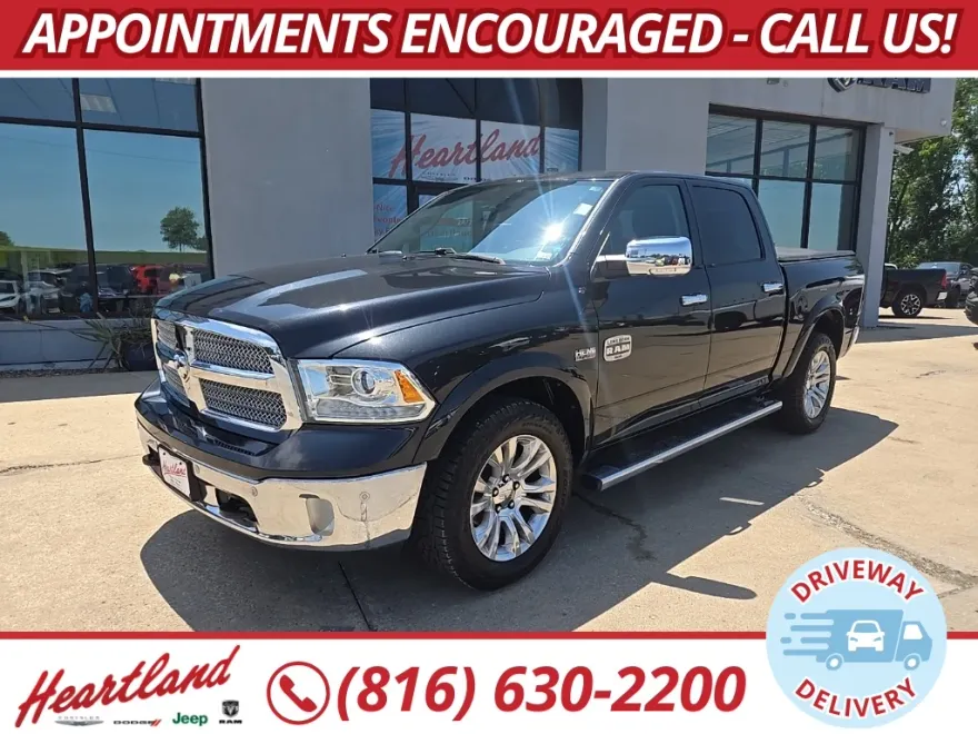 2017 Ram 1500 Laramie photo 1