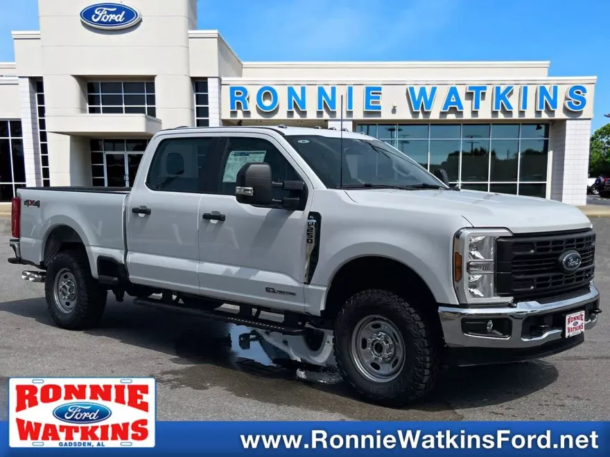 2025 Ford F-250 XL photo 1
