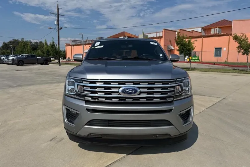 2021 Ford Expedition Limited MAX photo 1