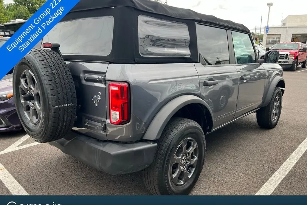 2022 Ford Bronco Big Bend photo 1
