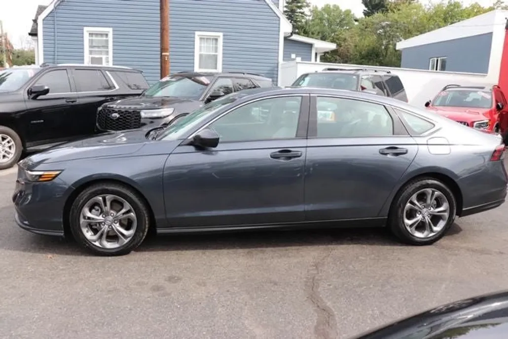 2024 Honda Accord EX photo 1