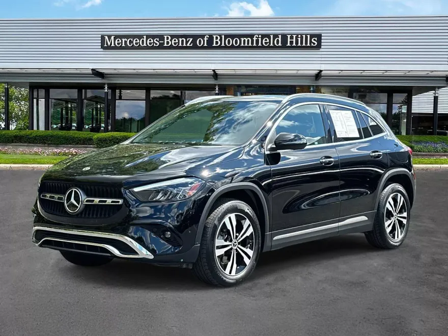 2025 Mercedes Benz GLA 250 4MATIC photo 1