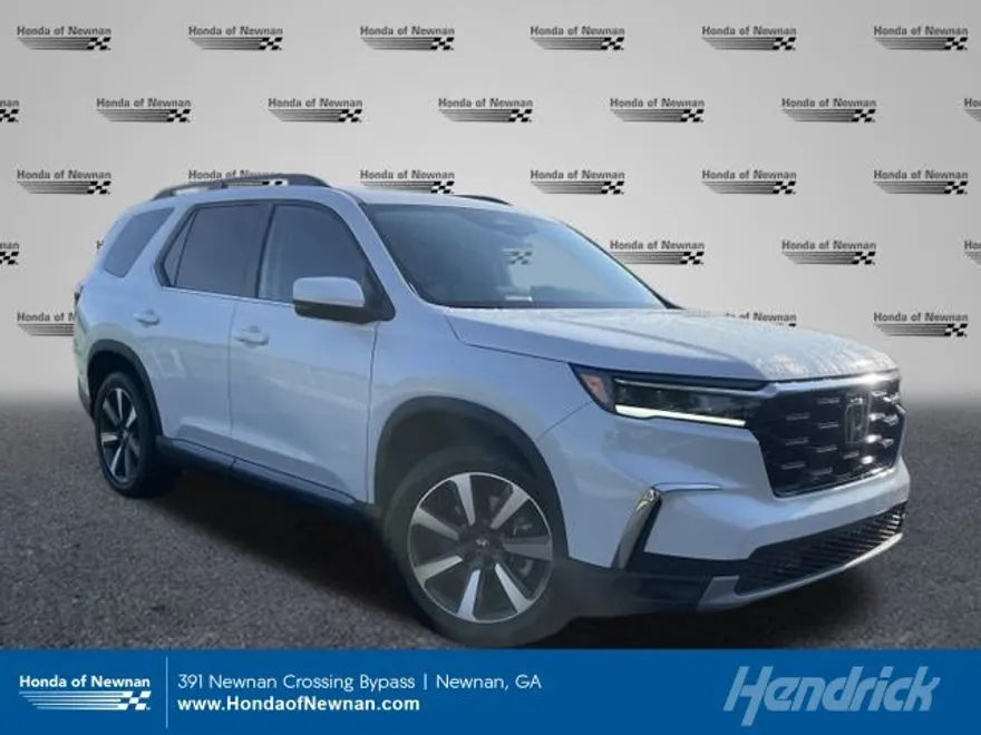 2025 Honda Pilot Touring photo 1