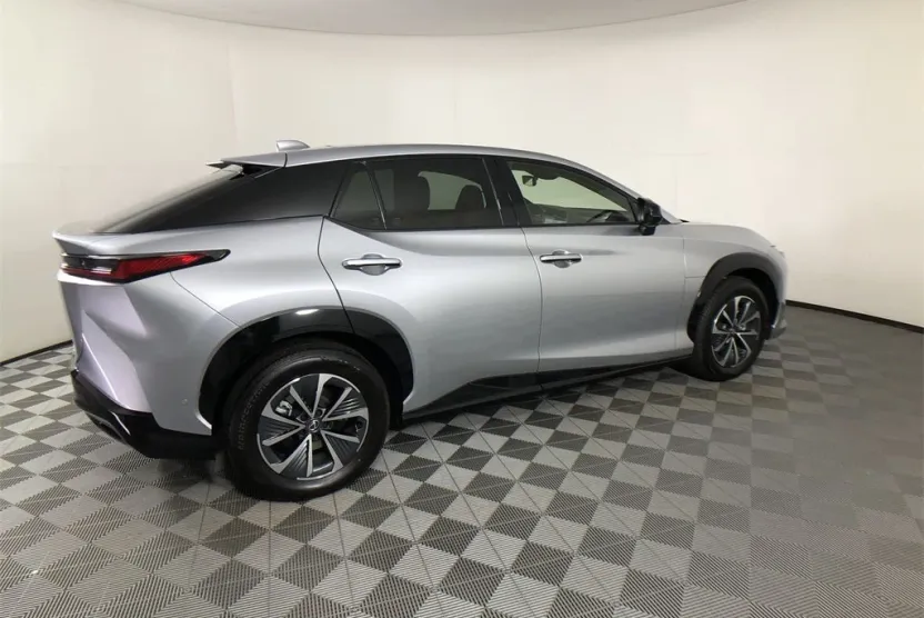 2023 Lexus RZ 450e Premium photo 1