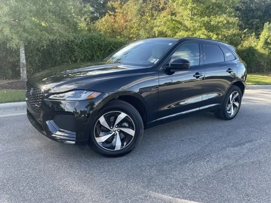 2025 Jaguar F-PACE P250 R-Dynamic S photo 1