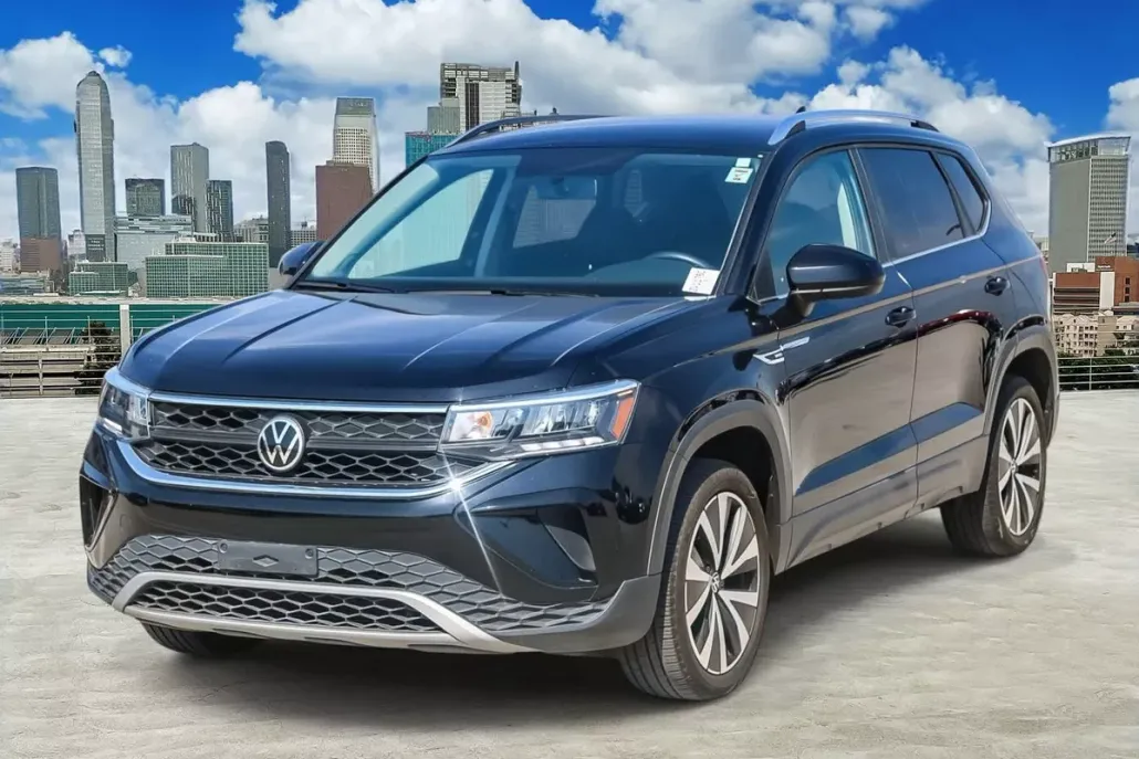 2022 Volkswagen Taos SE photo 1