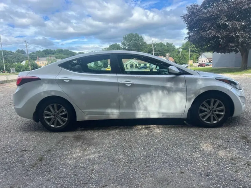2015 Hyundai Elantra GLS photo 1
