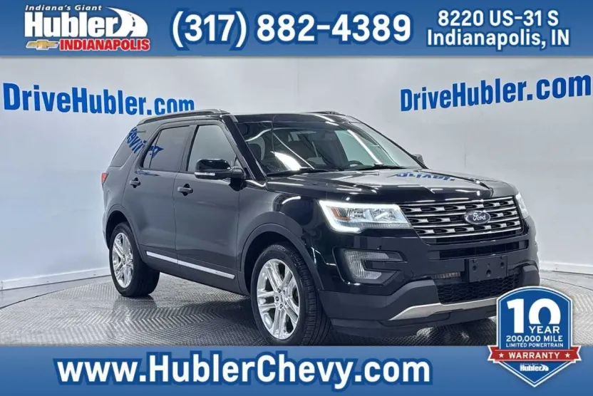 2017 Ford Explorer XLT photo 1