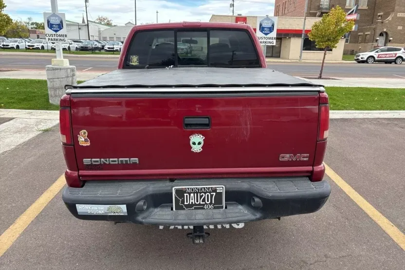 2001 Gmc Sonoma SLS photo 1