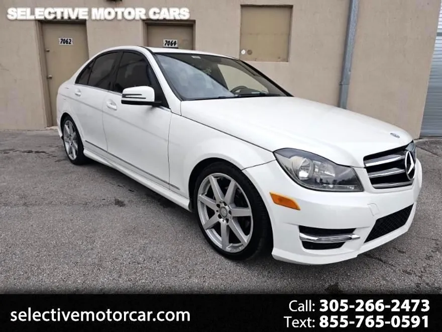 2014 Mercedes Benz C 250 Sport photo 1