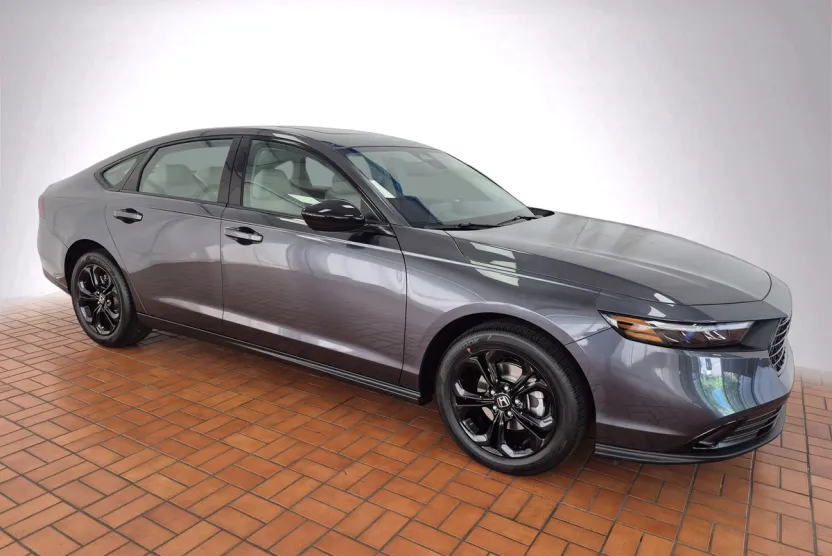 2025 Honda Accord SE photo 1