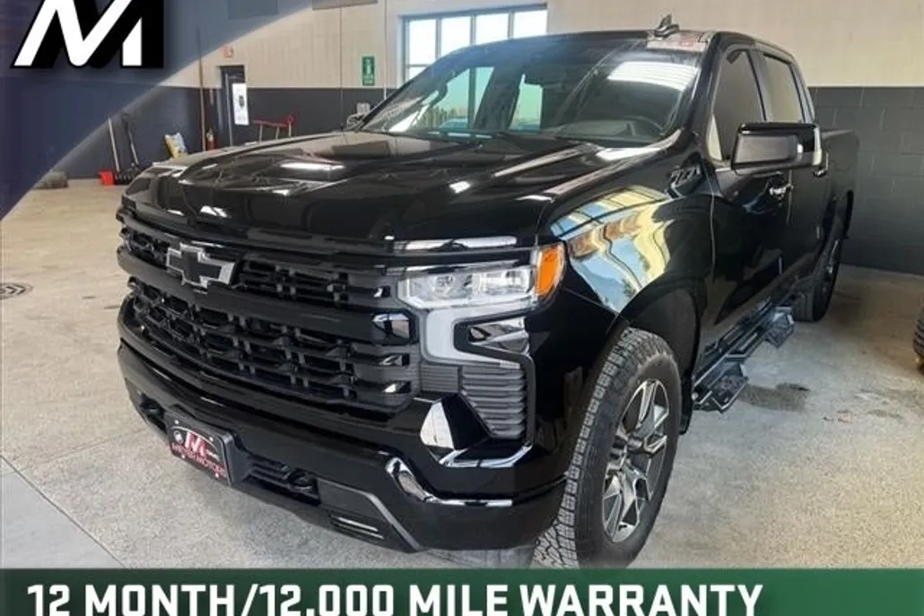2023 Chevrolet Silverado 1500 RST photo 1