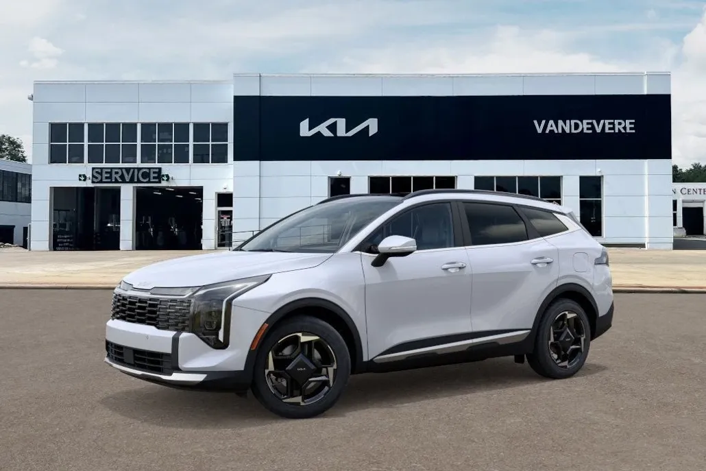 2026 Kia Sportage EX photo 1