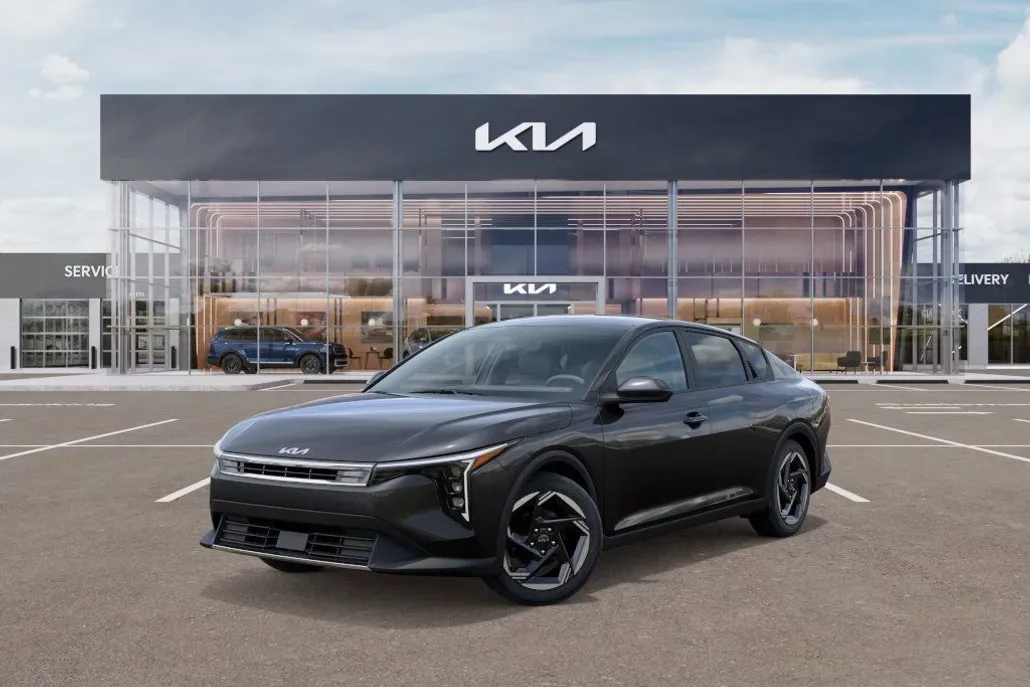 2025 Kia K4 EX photo 1
