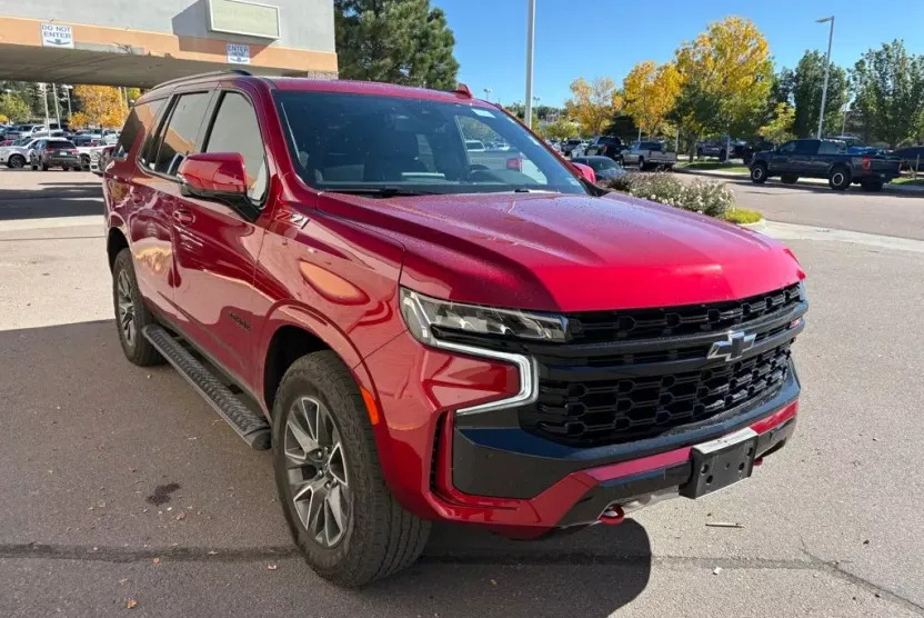 2023 Chevrolet Tahoe Z71 photo 1