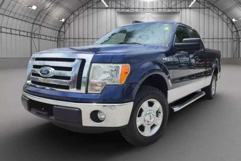 2011 Ford F-150 photo 1