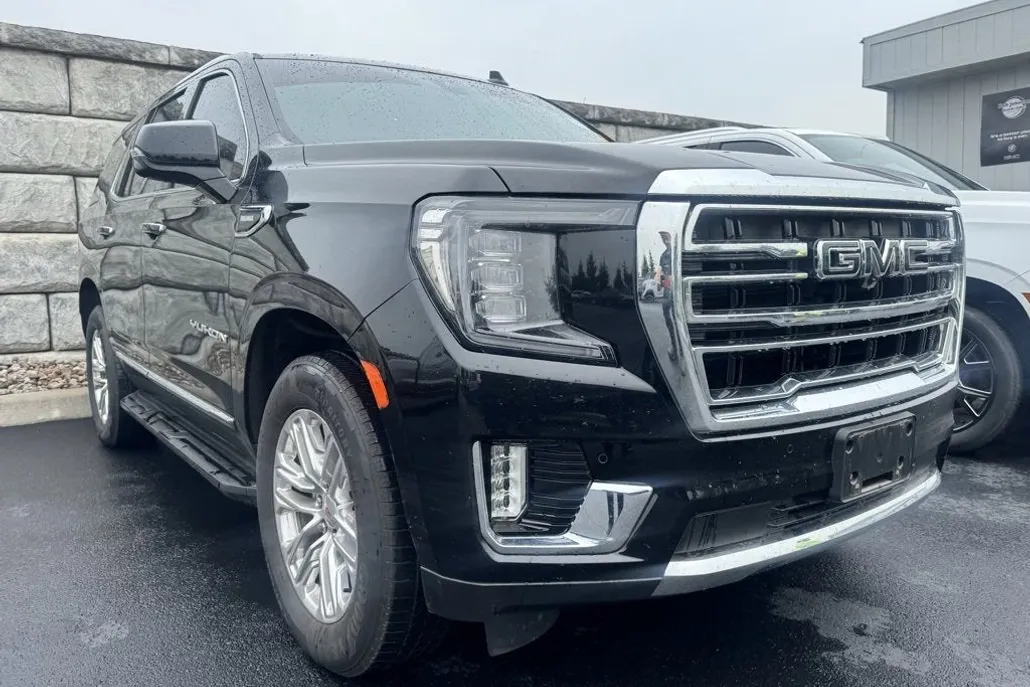 2022 Gmc Yukon SLT photo 1