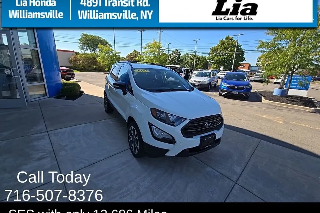 2019 Ford EcoSport SES photo 1
