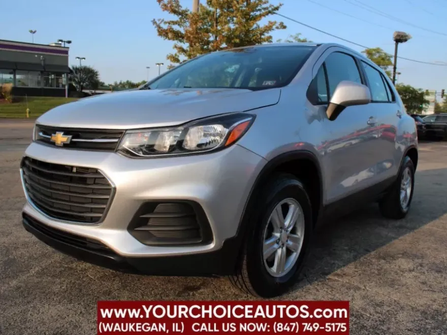 2018 Chevrolet Trax LS photo 1