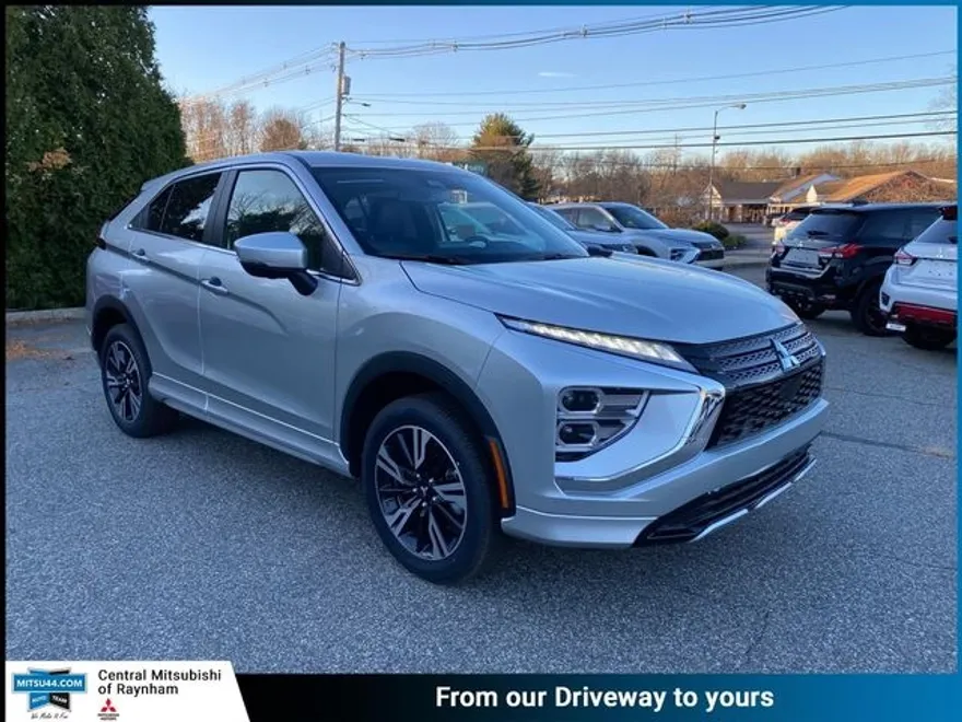 2024 Mitsubishi Eclipse Cross SEL photo 1