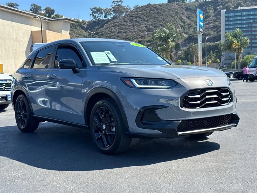 2023 Honda HR-V Sport photo 1