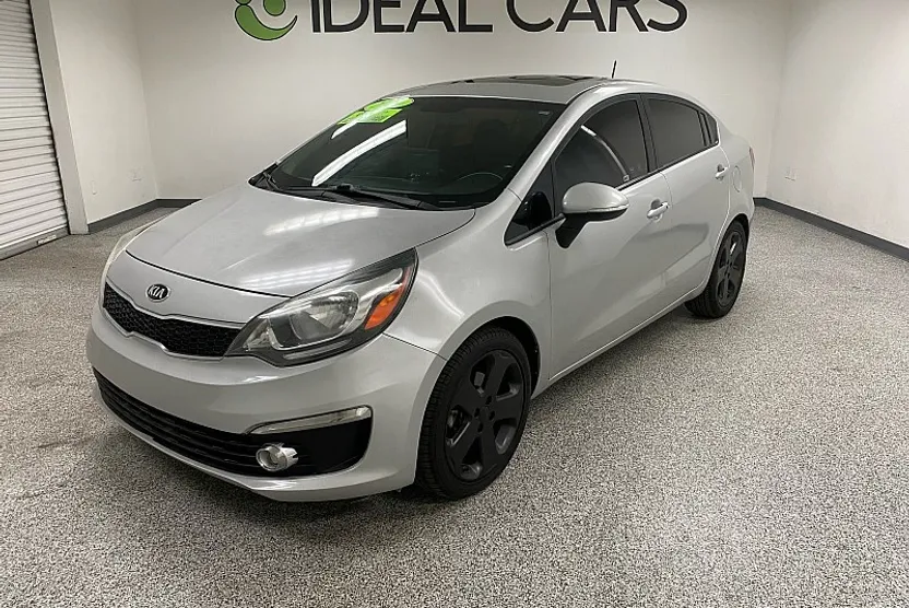 2016 Kia Rio SX photo 1