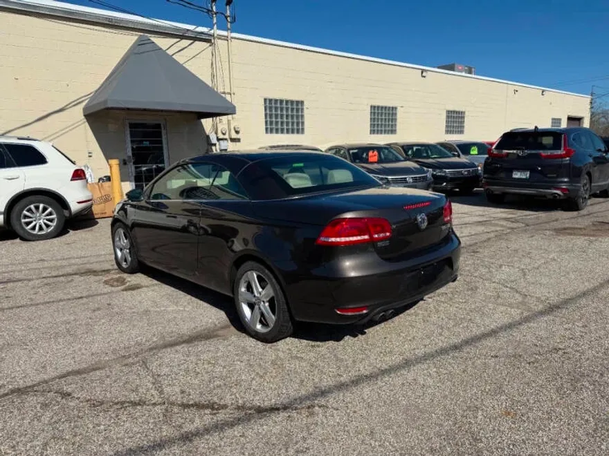 2012 Volkswagen Eos Lux photo 1