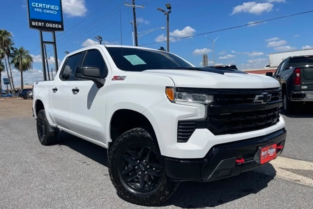 2024 Chevrolet Silverado 1500 LT Trail Boss photo 1