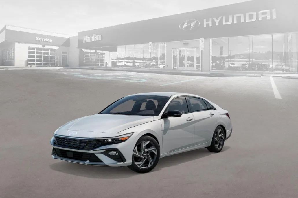 2025 Hyundai Elantra SEL Sport photo 1