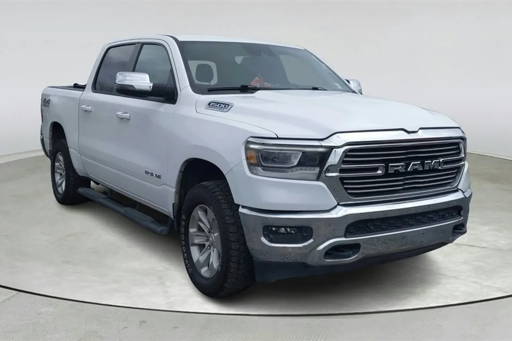 2023 Ram 1500 Laramie photo 1