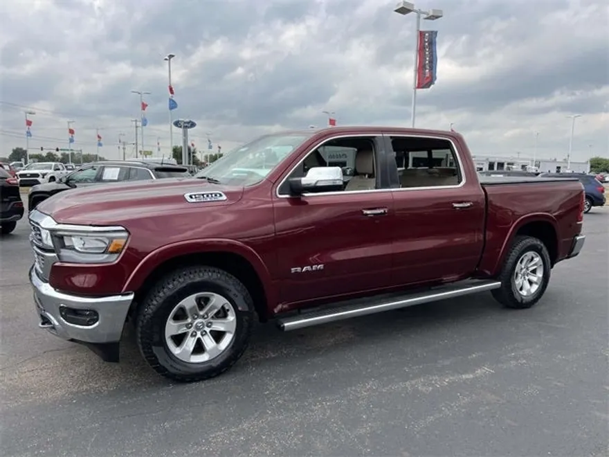 2019 Ram 1500 Laramie photo 2