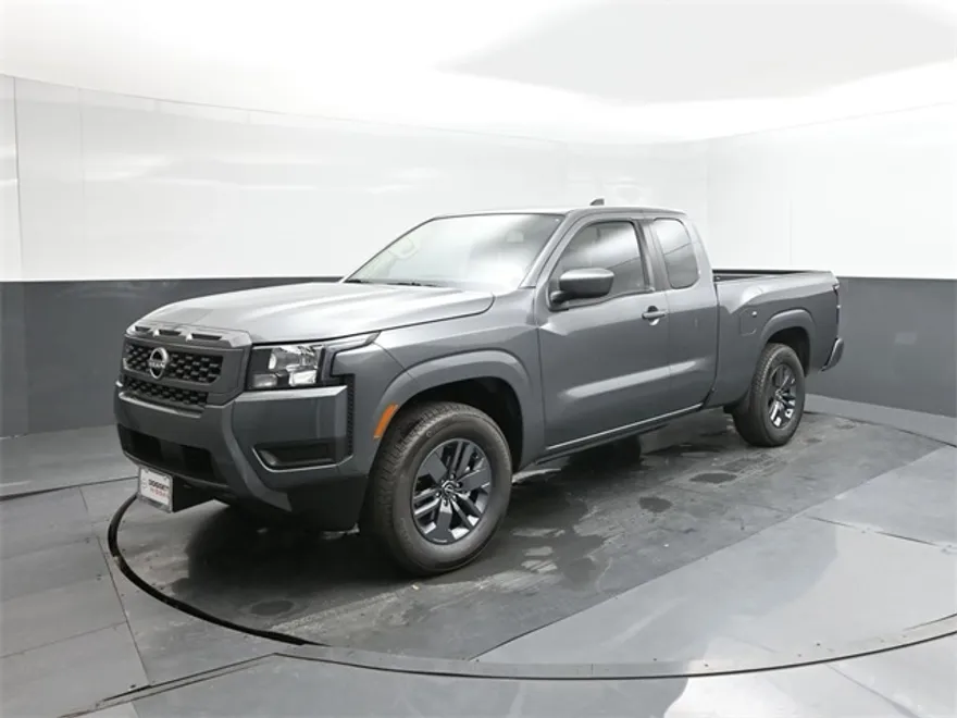 2025 Nissan Frontier SV photo 1