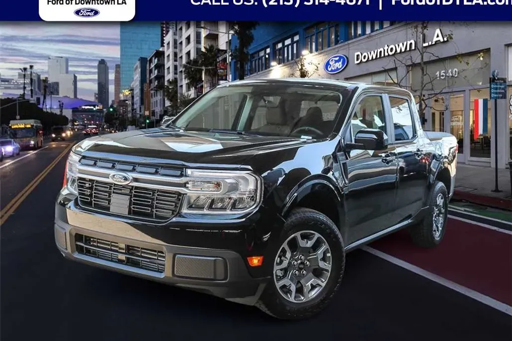 2024 Ford Maverick Lariat photo 1