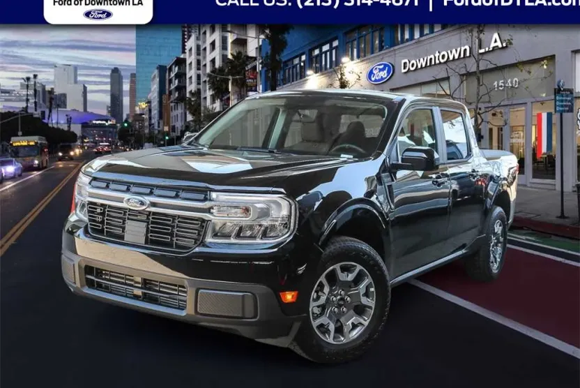 2024 Ford Maverick Lariat photo 1