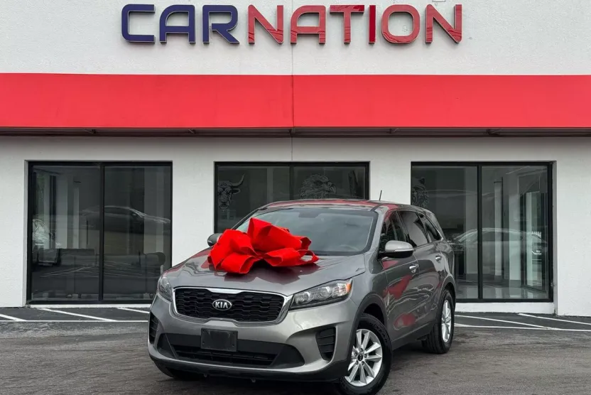 2019 Kia Sorento LX S photo 1