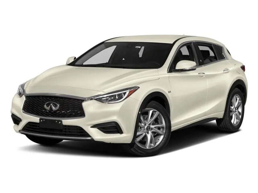 2017 Infiniti QX30 Premium photo 1