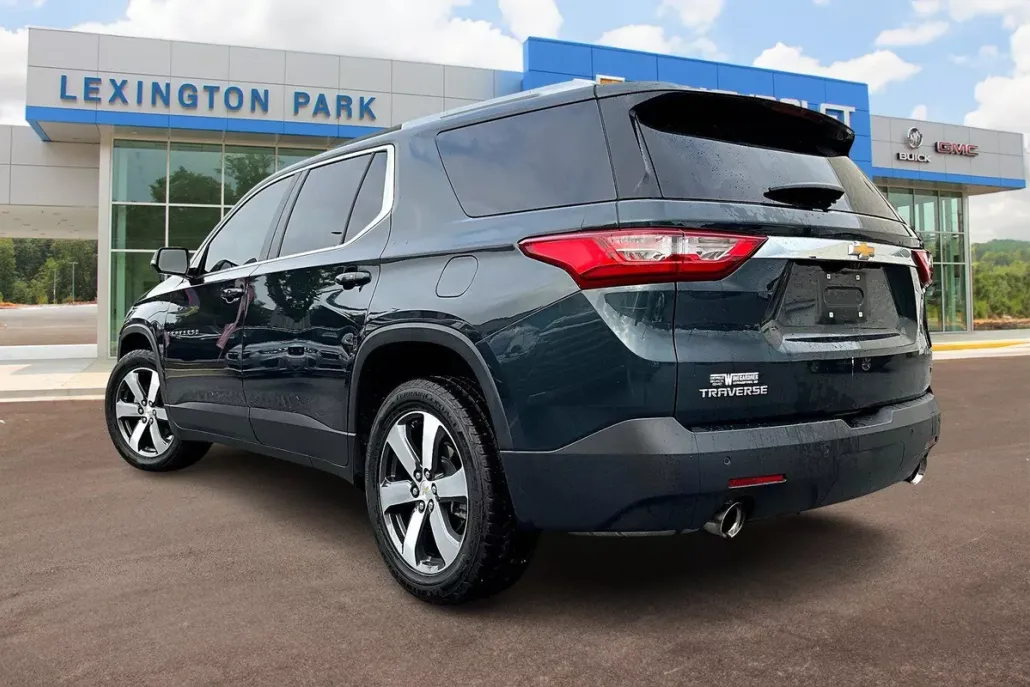 2018 Chevrolet Traverse Leather photo 1