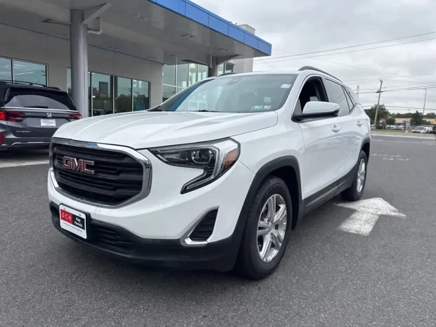 2020 Gmc Terrain SLE photo 1