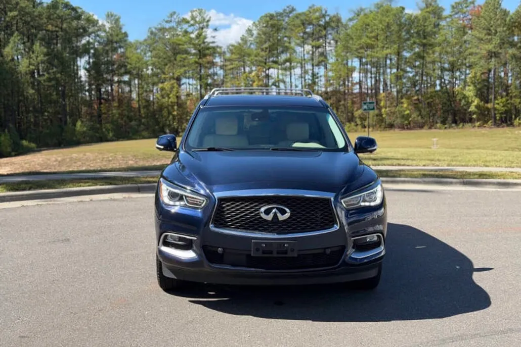 2016 Infiniti QX60 photo 1