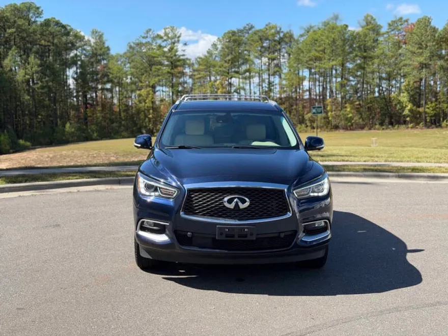 2016 Infiniti QX60 photo 1